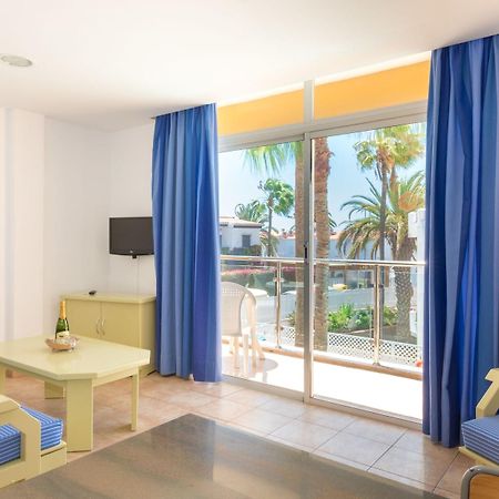 Apartamentos Karina بلايا ديل إنغلز المظهر الخارجي الصورة